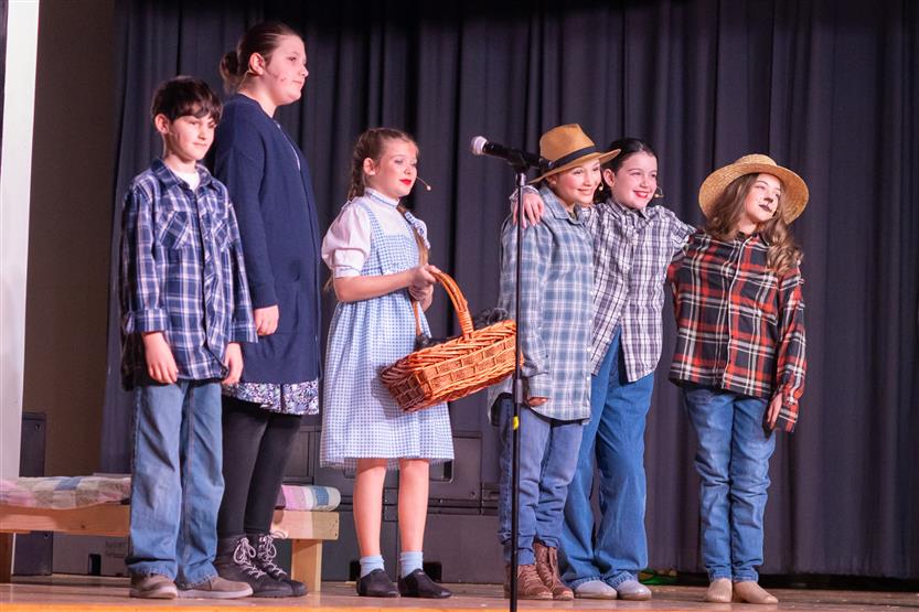 Scales Elementary students onstage